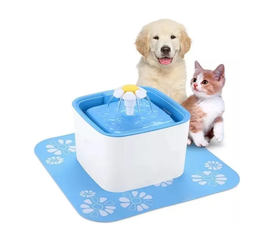 Fuente De Agua Para Gatos Con Tapete